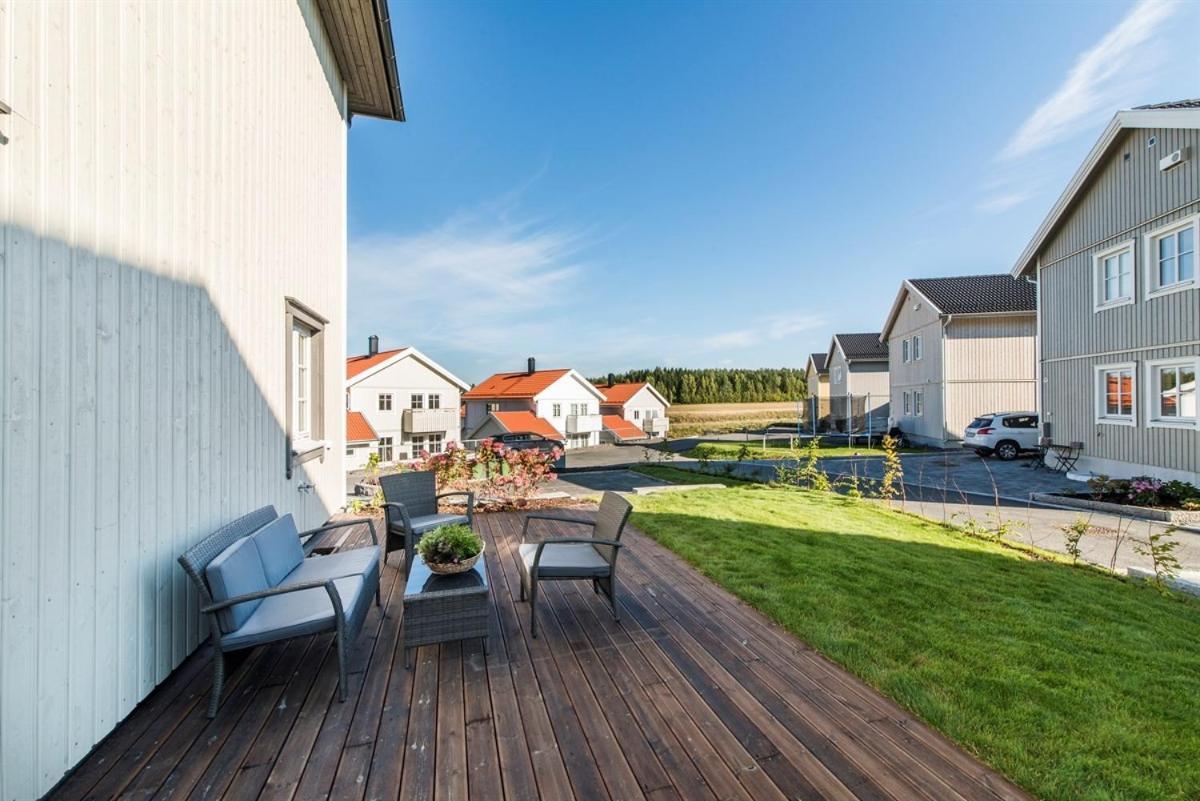 Villa Relax - Near Lillestrom, Ahus, Oslomet - Kjeller, Strommen, Lorenskog And Oslo Екстериор снимка